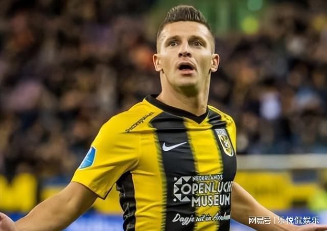 但他利用长 但他利用长