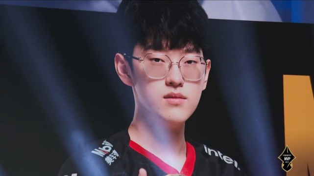 一幕出现了 一幕出现了