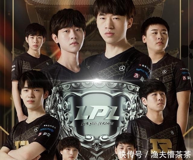 在俱乐部看 在俱乐部看